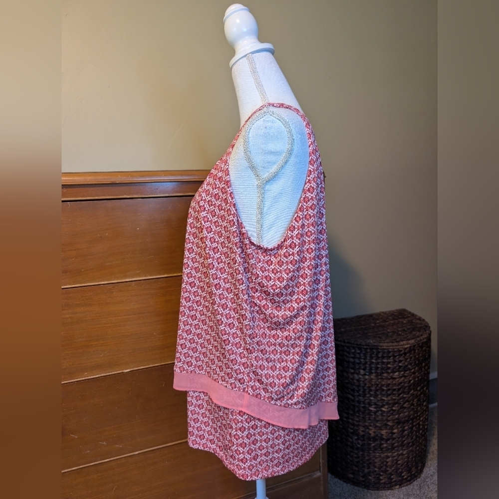 Worthington Size XL Coral Coastal Pattern with Layered Flair Sleeveless - Picture 6 of 15